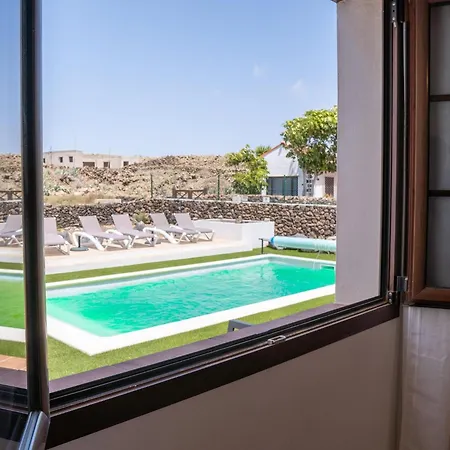 In Fuerteventura With Private Pool Casa de Férias